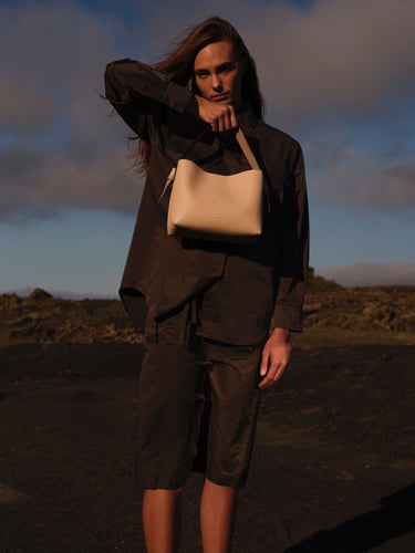 Paulita Bag crossbody Taupe Handmade in Spain La Portegna