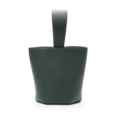 bolso tipo bucket de piel verde hecho a mano con detalle de nudo, asa superior y bandolera