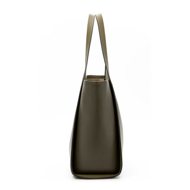 Sol tote bag leather Green. Handcrafted in Spain. La Portegna