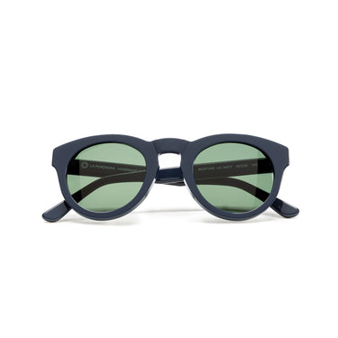 Kiss Navy Blue